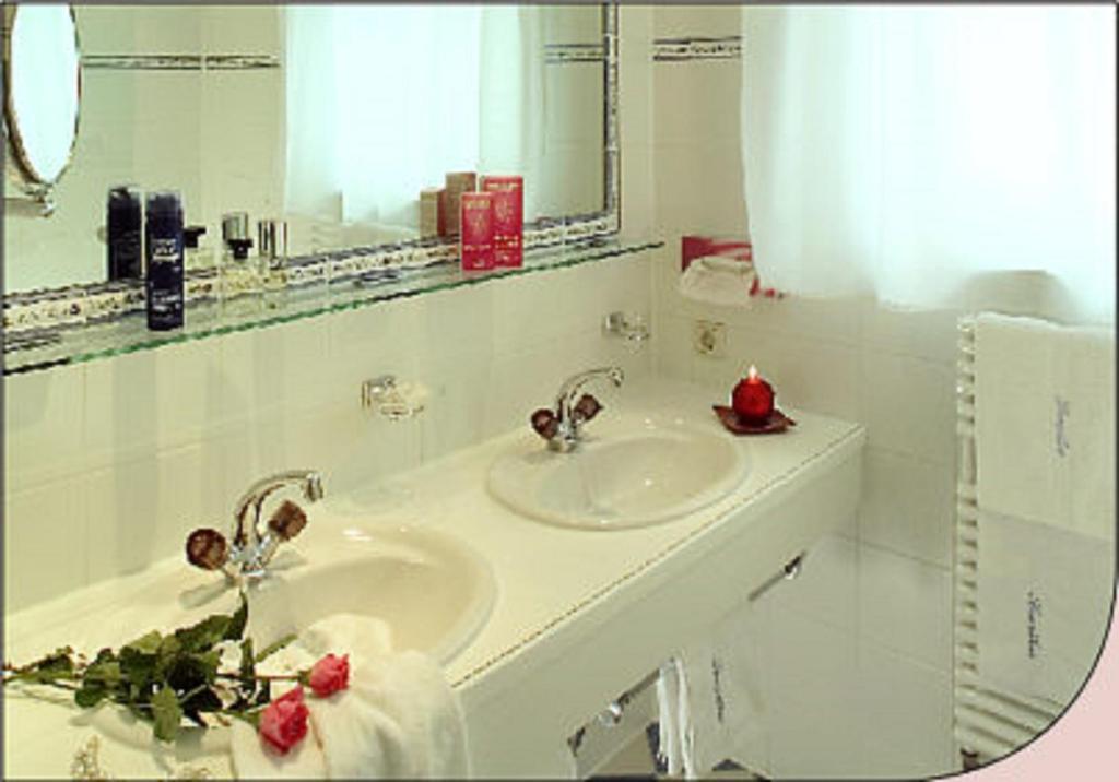 Hotel Garni Sursilva Lech am Arlberg Oda fotoğraf